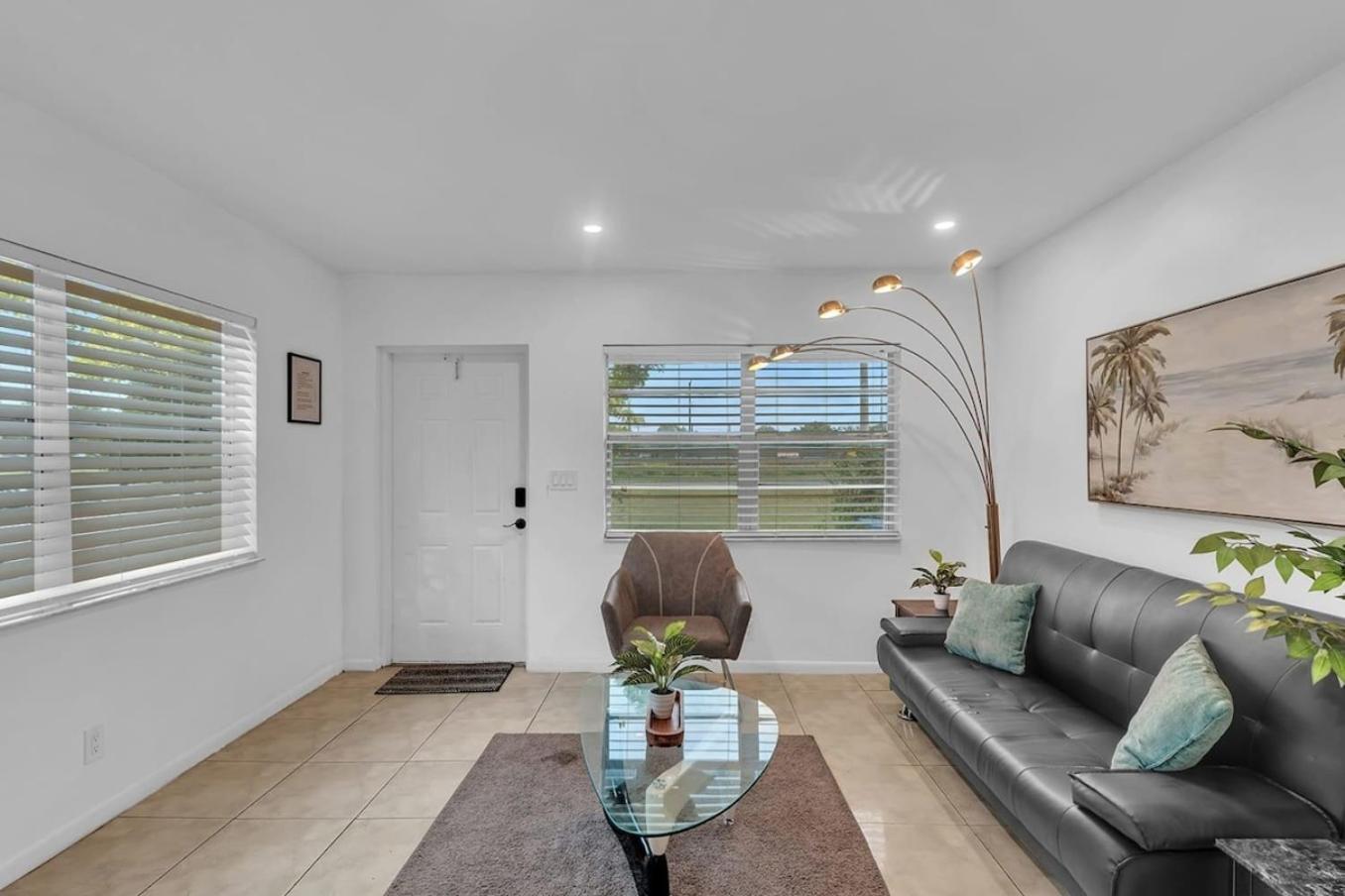 2 Bedroom House Minutes From Beach And Casino Db1 Dania Beach Buitenkant foto